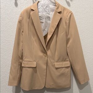 Elegant Beige Women's Blazer